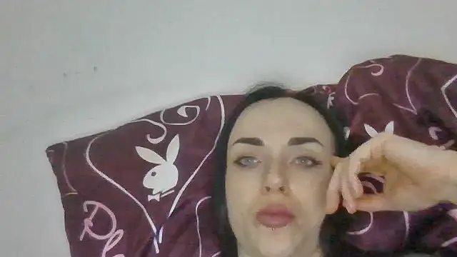Trinsy_Love Live XXX Chat