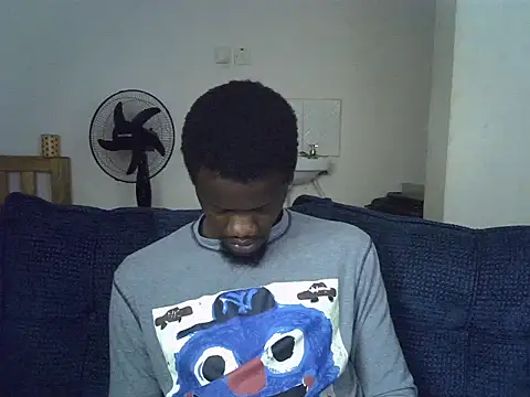 Thee_Biggest's Live XXX Chat