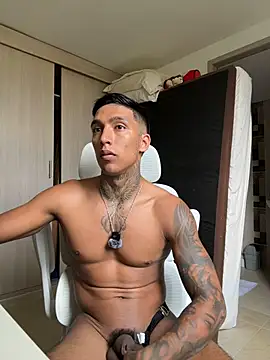 XXX chat uživo modela sendfer