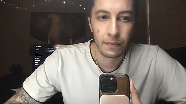 JuicyJoshy Chat XXX live
