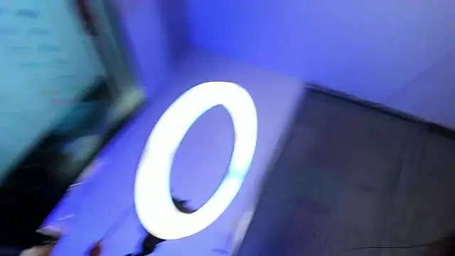 Charlottxl's Live XXX Chat