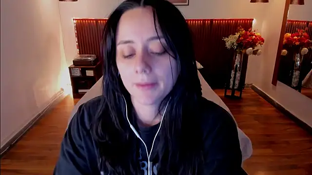 KatherineBond – Naživo XXX chat