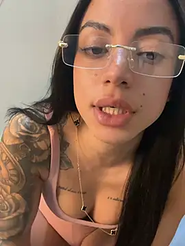 Morenaviip Live XXX-Chat