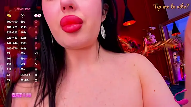 Mayzzie Live XXX-chat