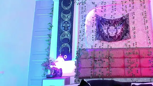 دردشة Vickmoon الجنسية المباشرة