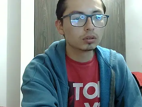 mByronaWilsv 网络视讯表演