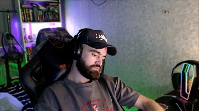 Chatroom XXX en direct de _Serious_Man