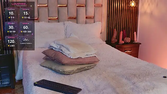 Онлайн чат XXX Nathan_Smith_