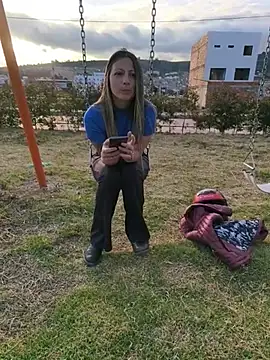 Онлайн чат XXX VALELUXX