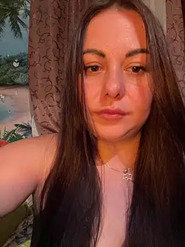 DaisyStreet XXX чат на живо