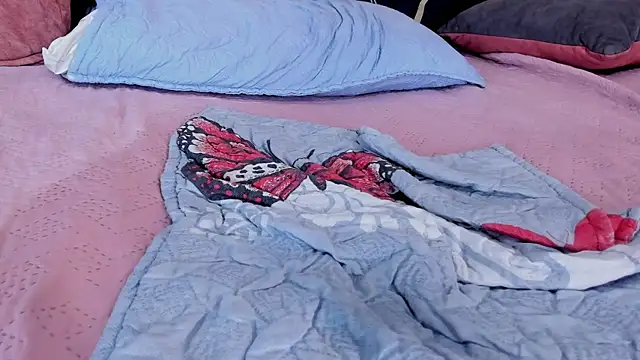 GrettaRouse লাইভ XXX চ্যাট