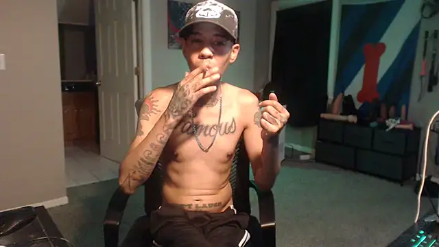 Chat XXX en directo de Michigan9000