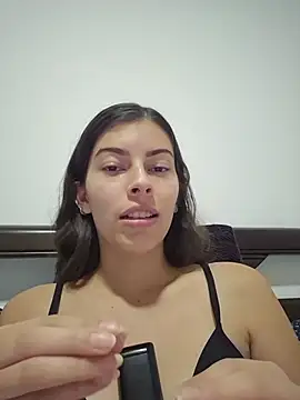 XXX chat uživo modela IrisBound