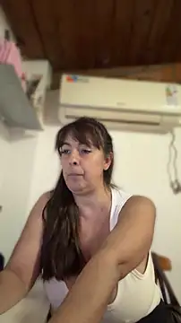 Chat XXX en directo de Sofyalone_