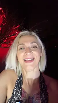 HOTLadyluna – Live XXX-chat