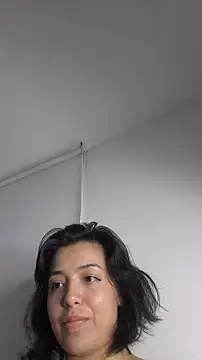 XXX chat uživo modela Ale_le