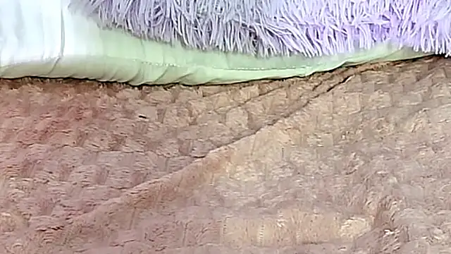XXX chat uživo modela Ellie_Cute7