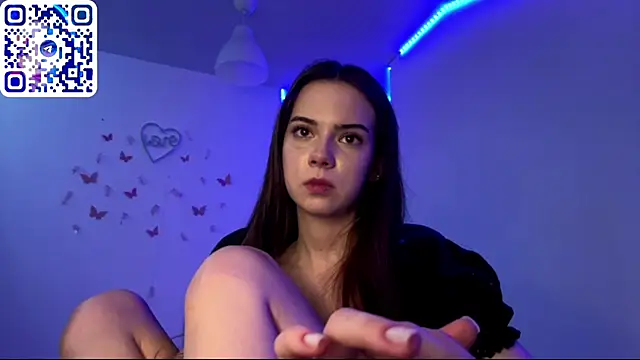 XXX chat uživo modela ElieFluttershy