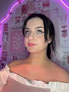 PinkyKitten Chat XXX in diretta