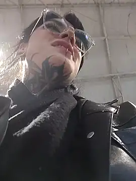 XXX chat uživo modela taaylor33