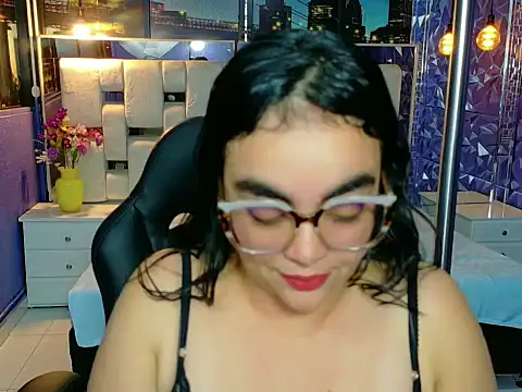 XXX chat uživo modela megan_glenda