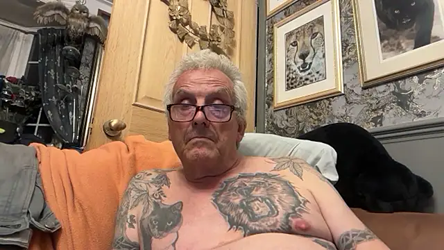 poggles Live XXX-chat