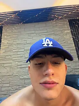 צ'אט XXX בשידור חי של Lander_Cruz