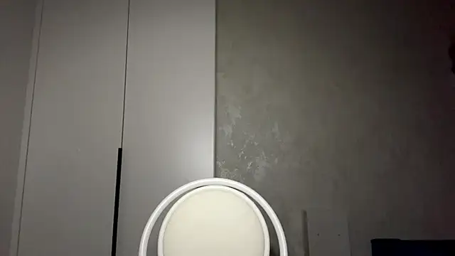 XXX chat uživo modela ErgoticEther