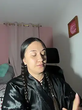 Chat +18 de Melody_Fox26 ao vivo