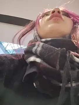 XXX chat uživo modela _Laary_Lily