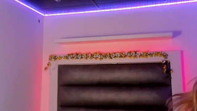 adhalee_js 라이브 XXX 채팅