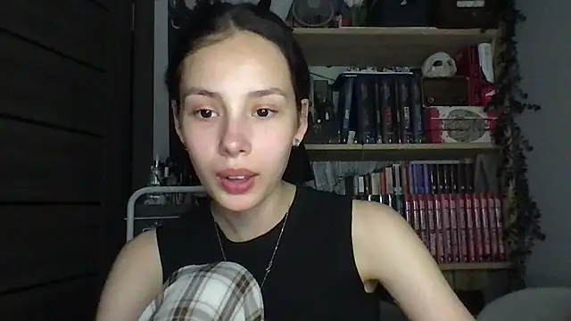Yuna5343: онлайн-секс-чат