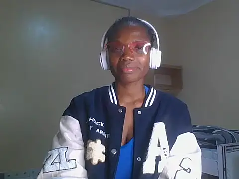 Mariana_150 – Naživo XXX chat