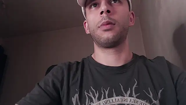 Chat XXX en directo de henryaxe