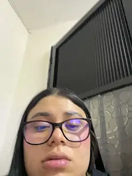 alissonfernandez_ élő XXX-chatje