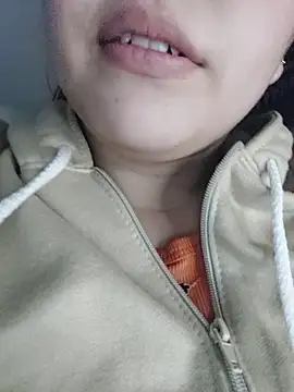 Elinaax 라이브 XXX 채팅