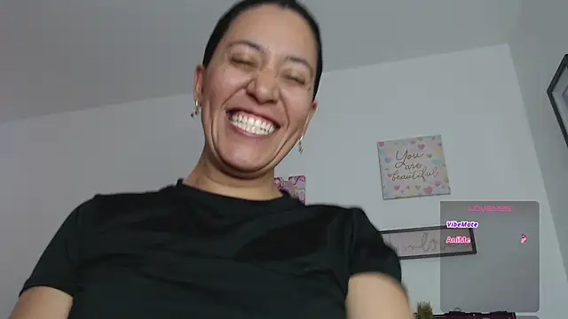 Czat XXX na żywo – violeta_scott