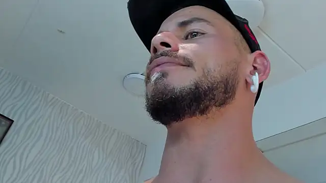 Chatroom XXX en direct de dylan_jacobx
