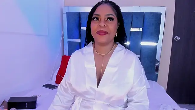 KiaraGonzalez's Live XXX Chat