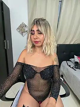 Chat +18 de Emilyvalk_ ao vivo