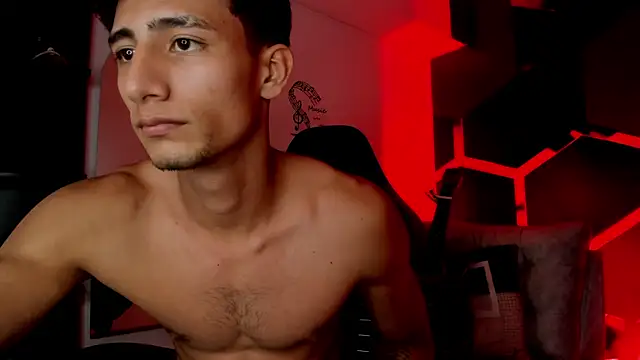 XXX chat uživo modela MaxiimoRomano_