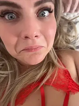 دردشة Blondique الجنسية المباشرة