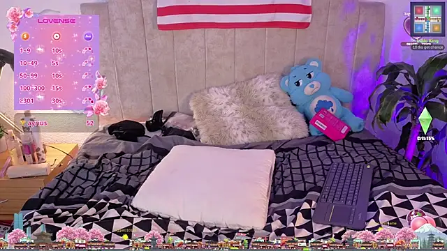 Emilly-hall live XXX chat