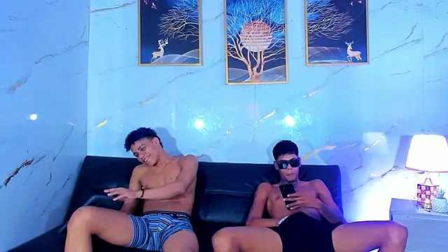 دردشة Kleyn_black الجنسية المباشرة