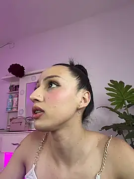 Czat XXX na żywo – Im_lauritaa