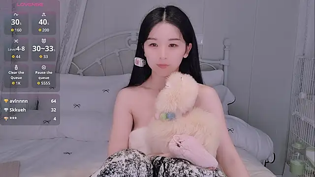 BingLin-'s Live XXX Chat