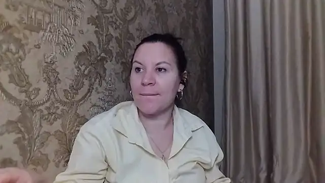 XXX chat uživo modela Lauralison