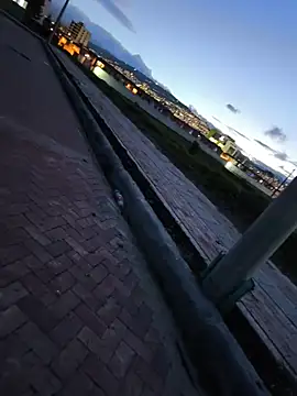 XXX chat uživo modela VALELUXX