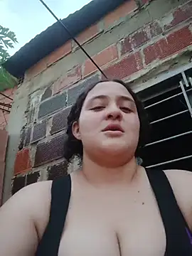 Liancy Adlı Modelin Canlı XXX Sohbeti