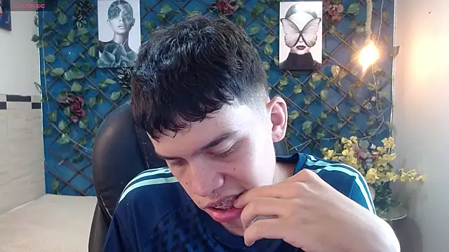 Онлайн чат XXX jac_cox